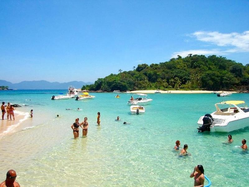 Апартаменти Kitnet Aconchegante A 200M Da Praia Ангра-дус-Рейс Екстер'єр фото
